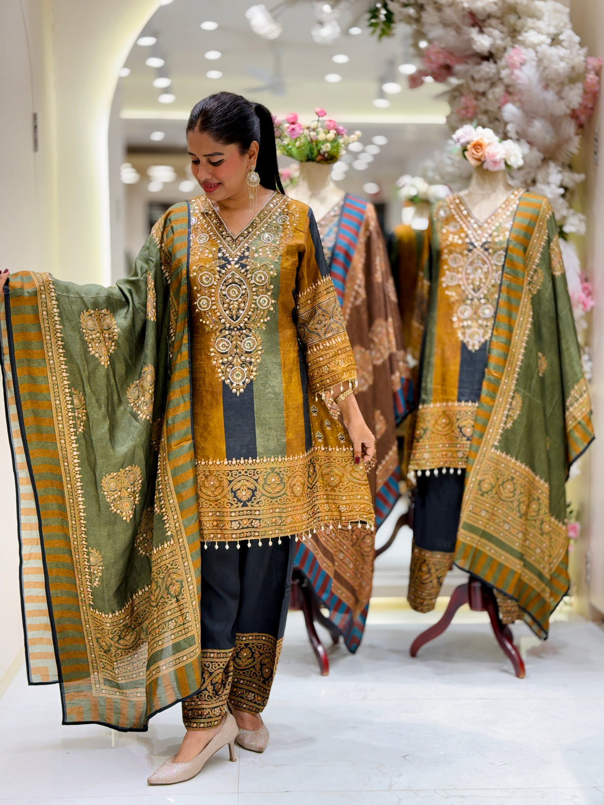 Crepe Printed Suit Set with Dupatta